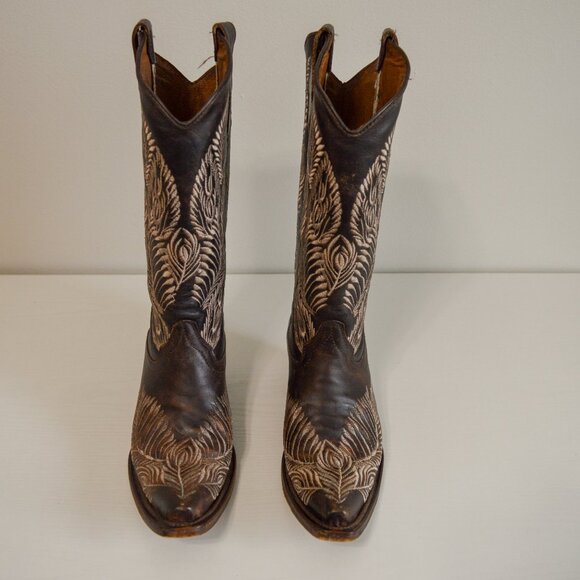 Circle G Feather Embroidered Snip Toe Western Boots - Picture 6 of 11